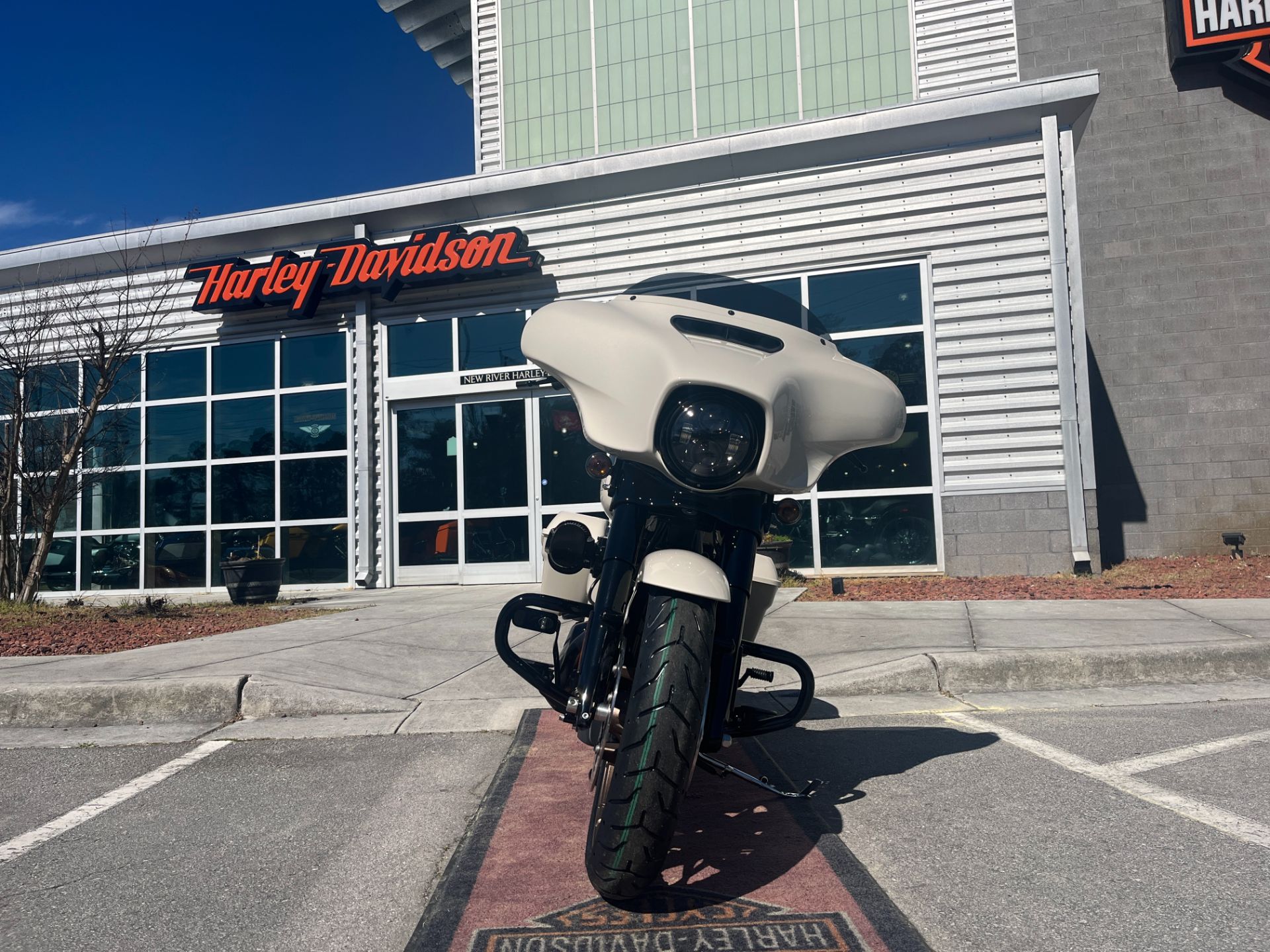 2023 Harley-Davidson Street Glide® ST in Jacksonville, North Carolina - Photo 7