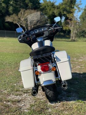 2021 Harley-Davidson POLICE ELECTRA GLIDE in Jacksonville, North Carolina - Photo 2