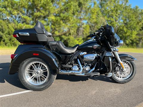 2022 Harley-Davidson Tri Glide® Ultra in Jacksonville, North Carolina - Photo 9