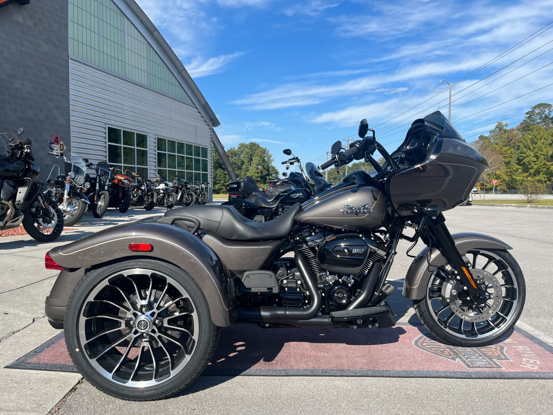 2023 Harley-Davidson Road Glide® 3 in Jacksonville, North Carolina - Photo 1