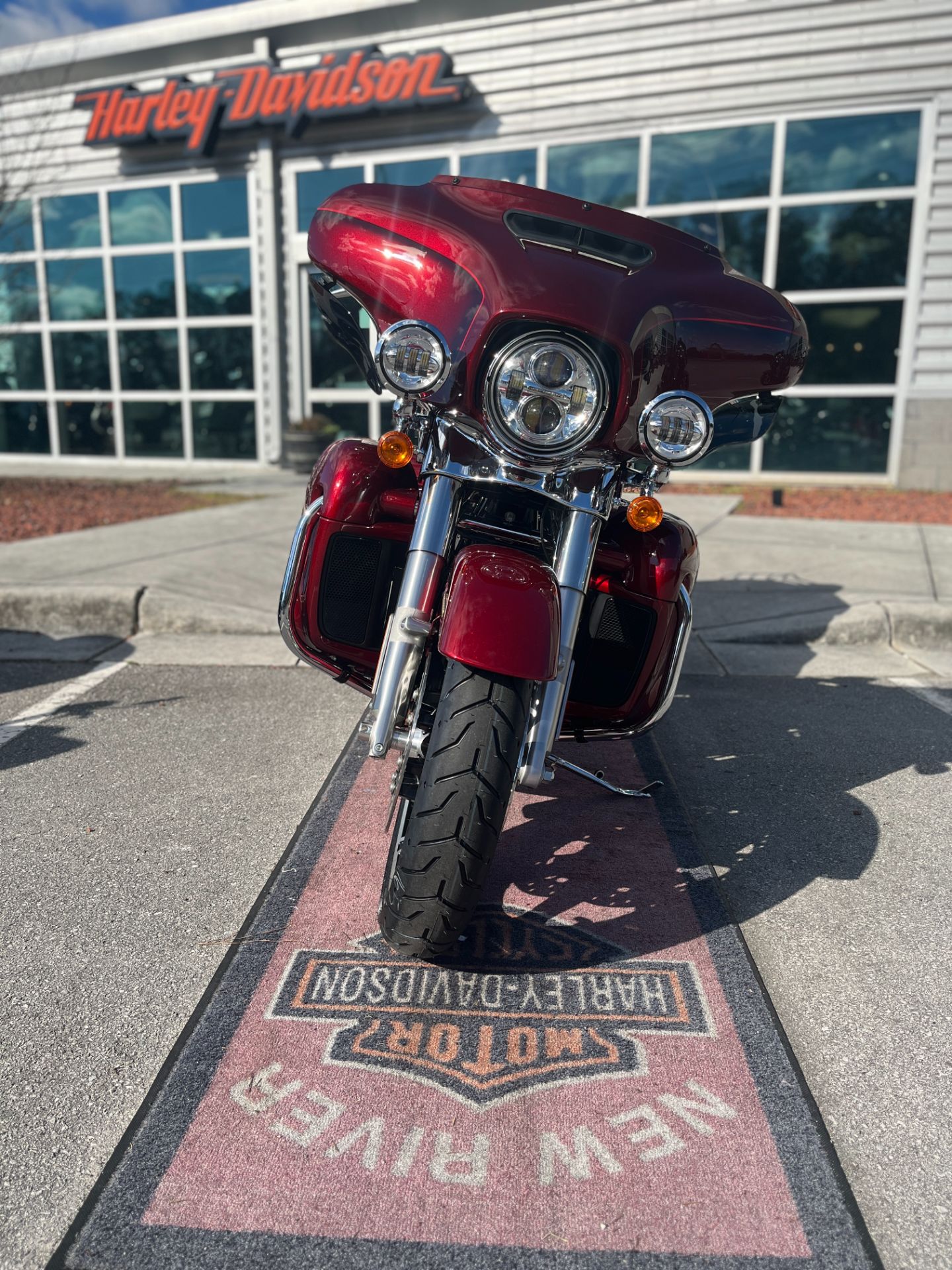2023 Harley-Davidson Ultra Limited Anniversary in Jacksonville, North Carolina - Photo 3
