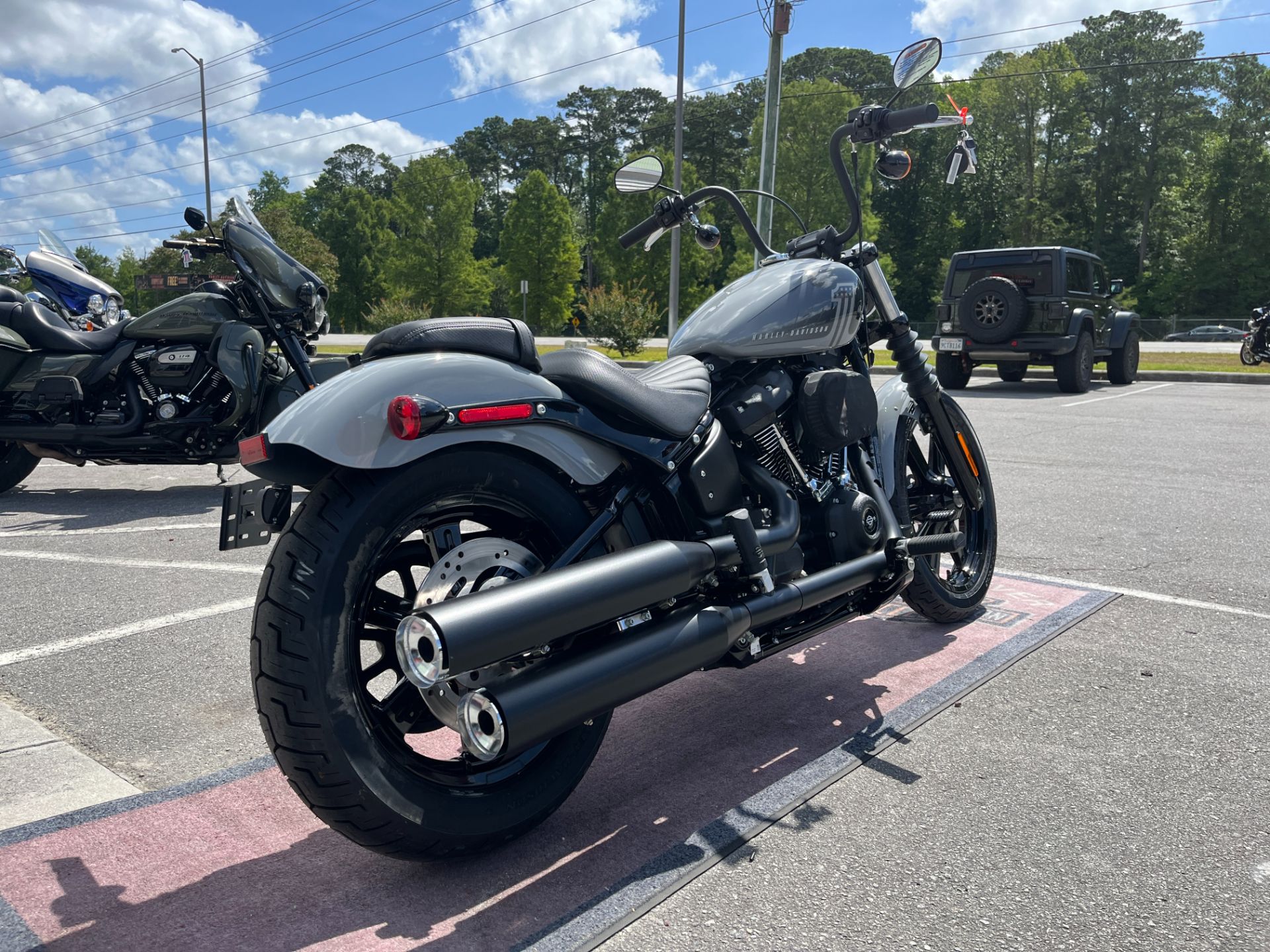 2024 Harley-Davidson Street Bob® 114 in Jacksonville, North Carolina - Photo 5