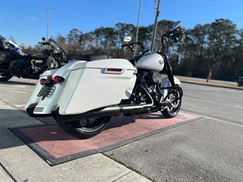 2024 Harley-Davidson Road King® Special in Jacksonville, North Carolina - Photo 3