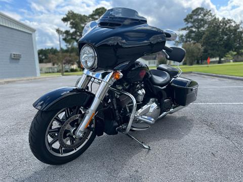 2021 Harley-Davidson Electra Glide® Standard in Jacksonville, North Carolina - Photo 4
