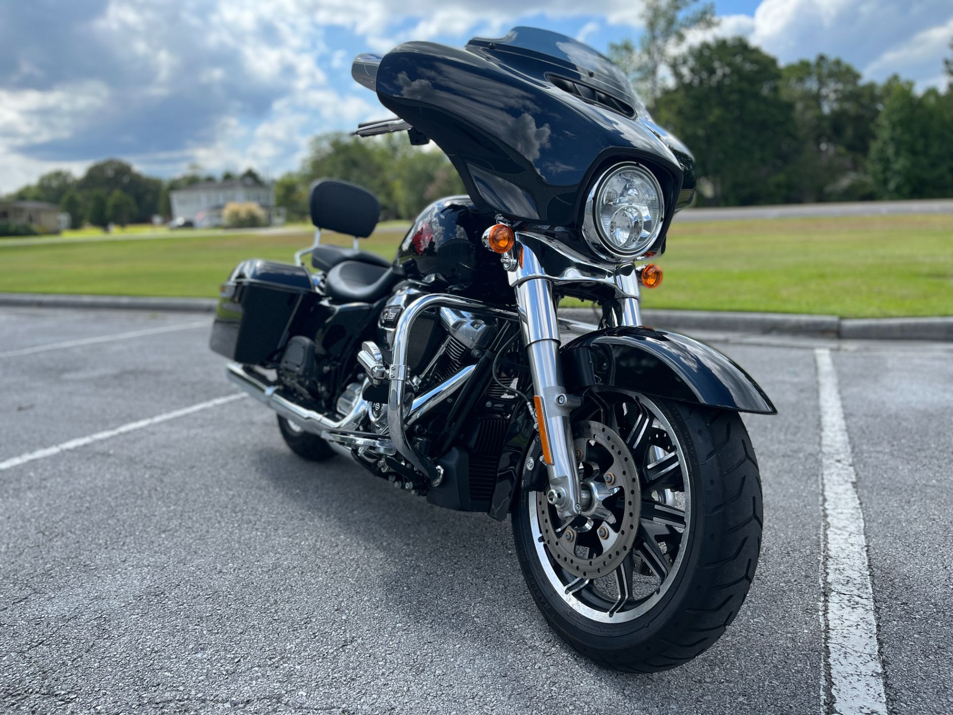 2021 Harley-Davidson Electra Glide® Standard in Jacksonville, North Carolina - Photo 5