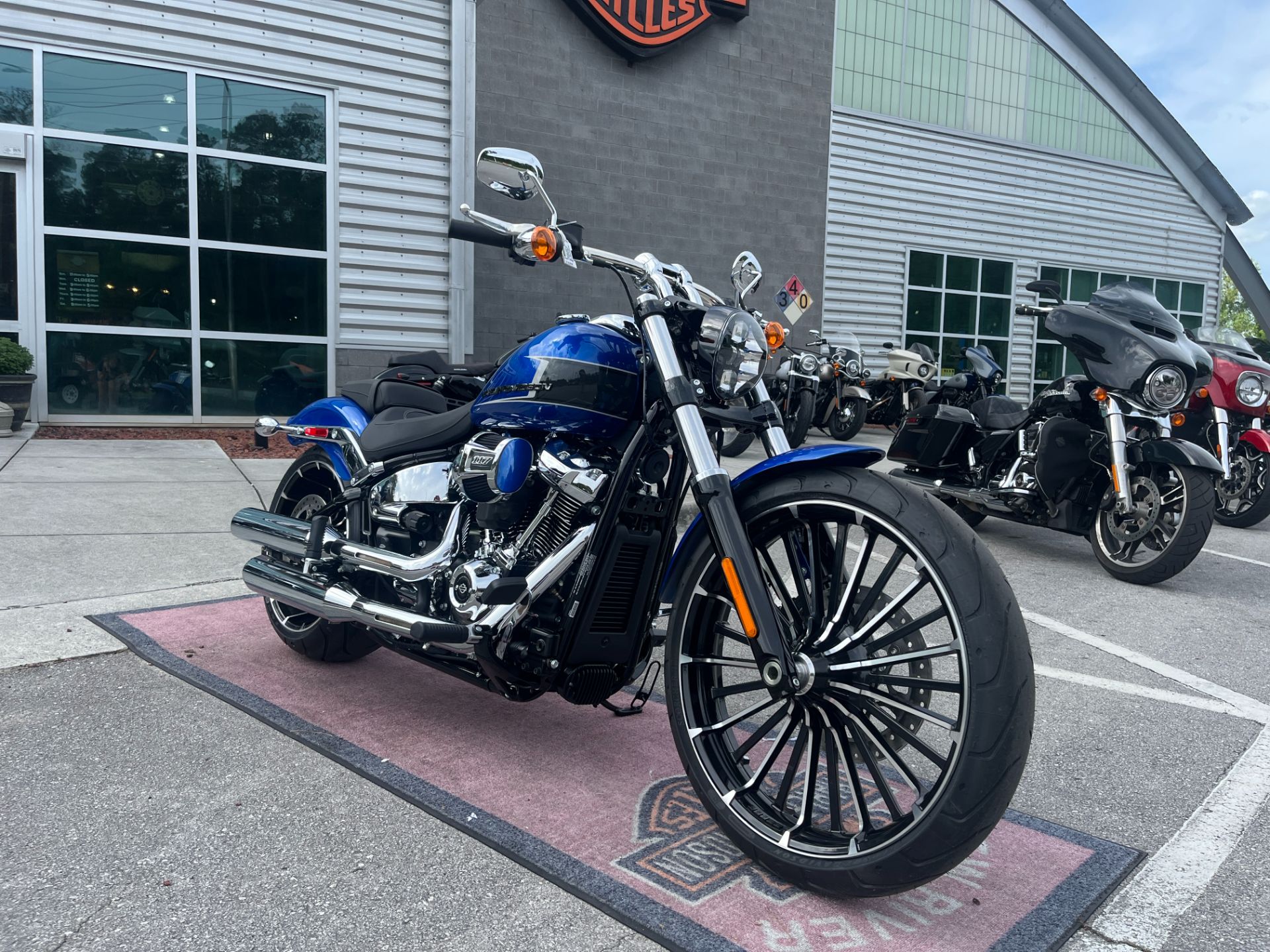 2024 Harley-Davidson Breakout® in Jacksonville, North Carolina - Photo 4