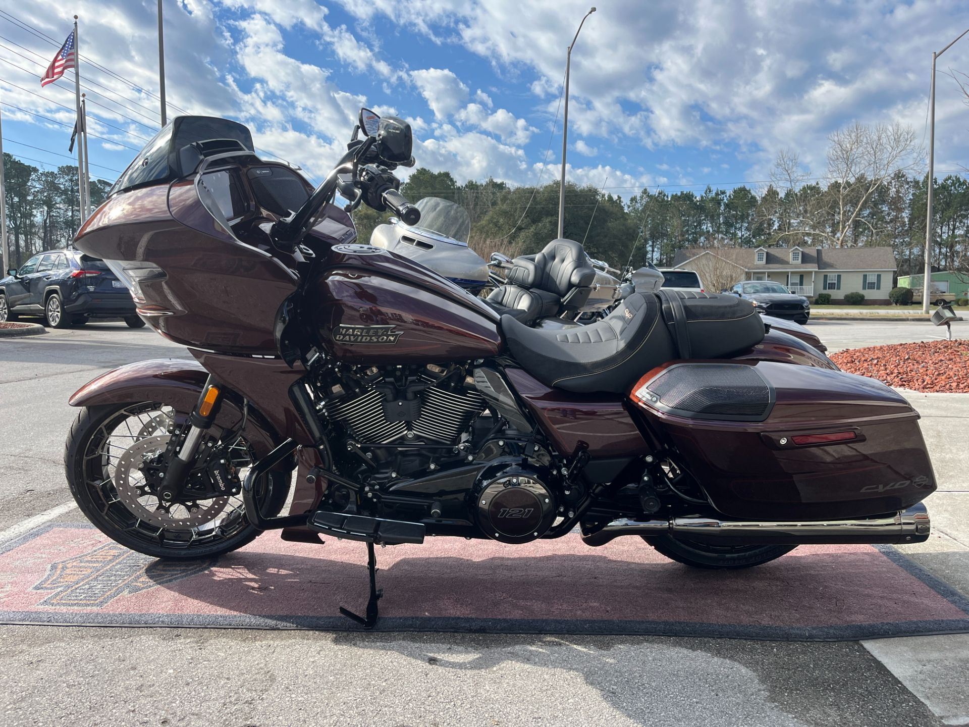 2024 Harley-Davidson CVO™ Road Glide® in Jacksonville, North Carolina - Photo 2