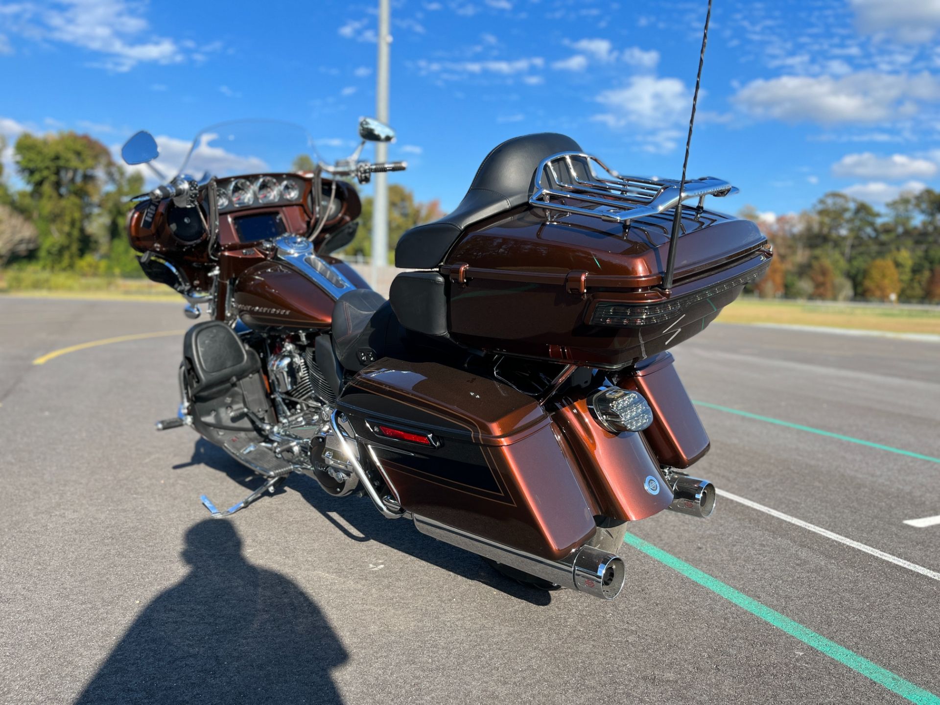 2019 Harley-Davidson CVO™ Limited in Jacksonville, North Carolina - Photo 4