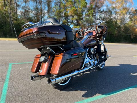 2019 Harley-Davidson CVO™ Limited in Jacksonville, North Carolina - Photo 9