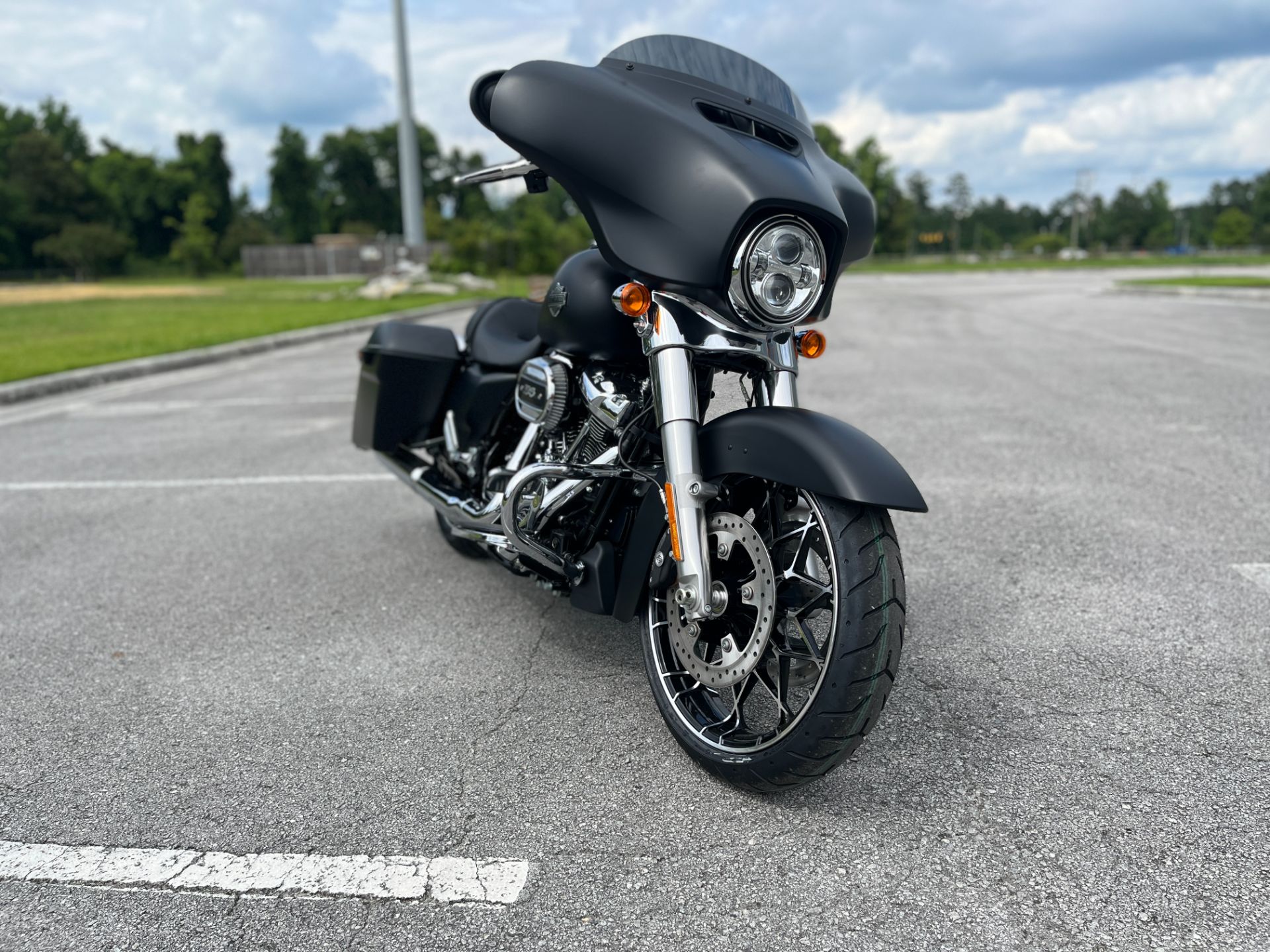 2022 Harley-Davidson Street Glide® Special in Jacksonville, North Carolina - Photo 2