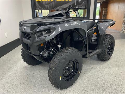2024 Can-Am Outlander DPS 700 in Iron Station, North Carolina - Photo 1
