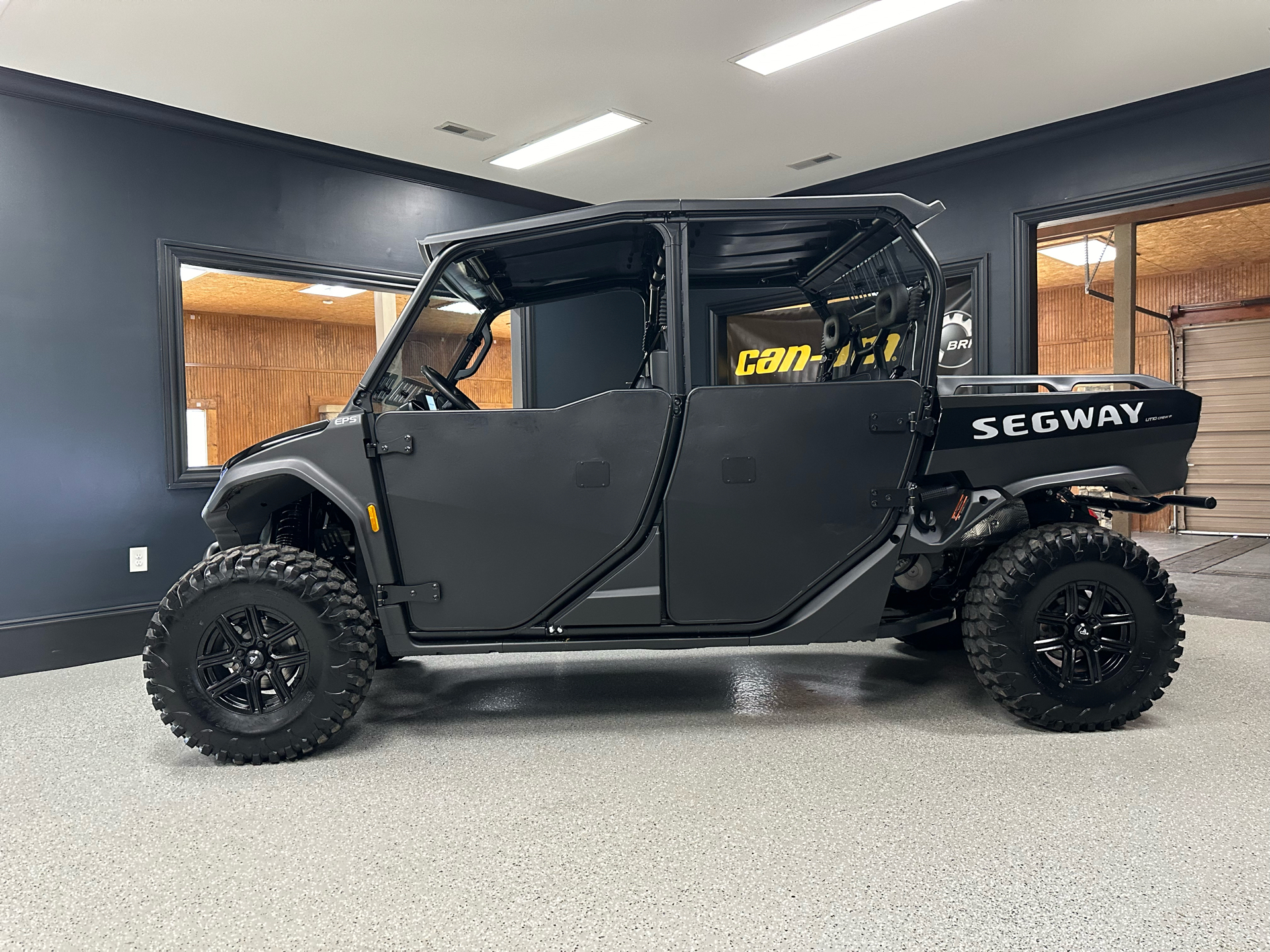 2024 Segway Powersports UT10 P Crew in Iron Station, North Carolina - Photo 2