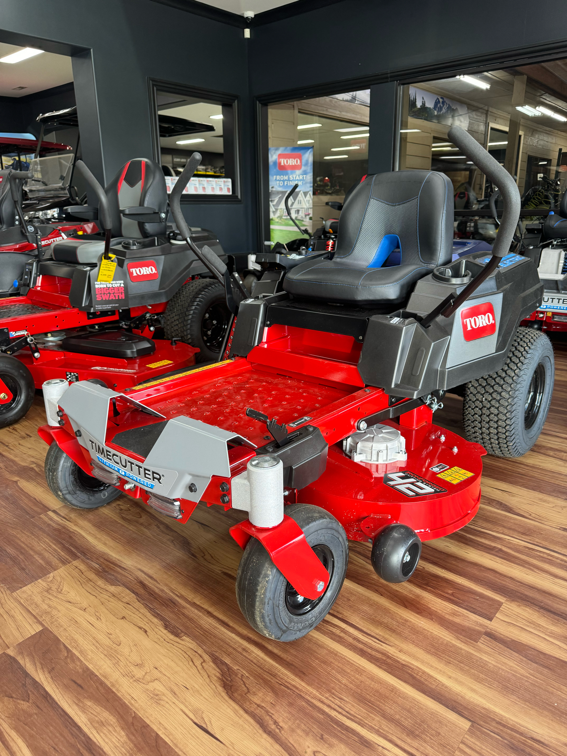 2024 Toro TimeCutter 42 in. 60V MAX w/ (4) 10.0Ah Batteries & Charger in Iron Station, North Carolina - Photo 1