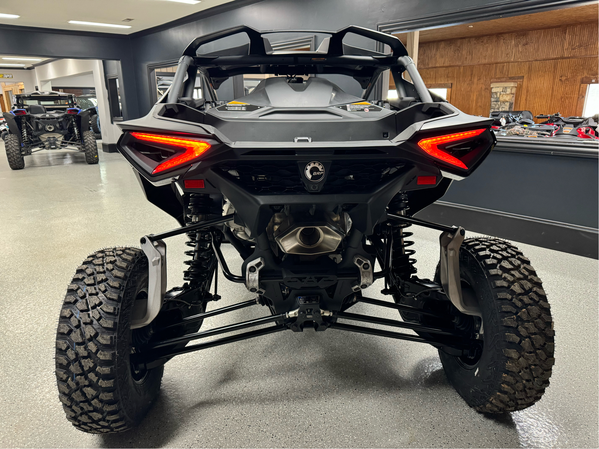 2024 Can-Am Maverick R X RS with Smart-Shox in Iron Station, North Carolina - Photo 4