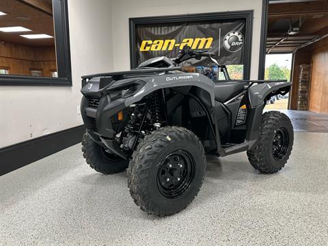 2024 Can-Am Outlander 500 in Iron Station, North Carolina - Photo 1