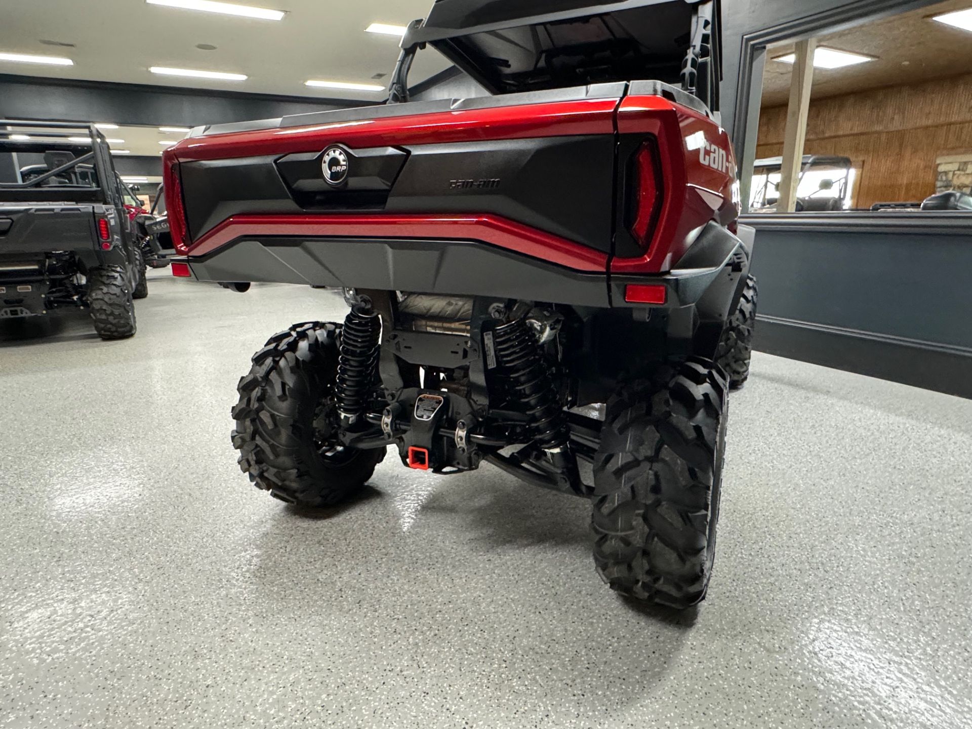 2024 Can-Am Commander XT 700 in Iron Station, North Carolina - Photo 6