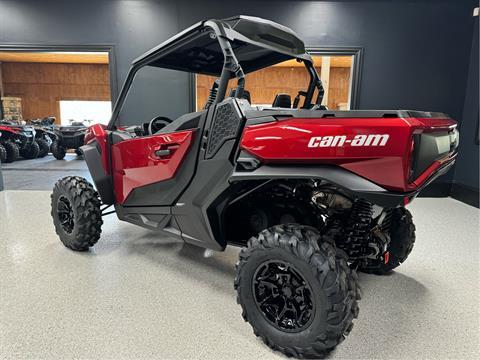 2024 Can-Am Commander XT 700 in Iron Station, North Carolina - Photo 7