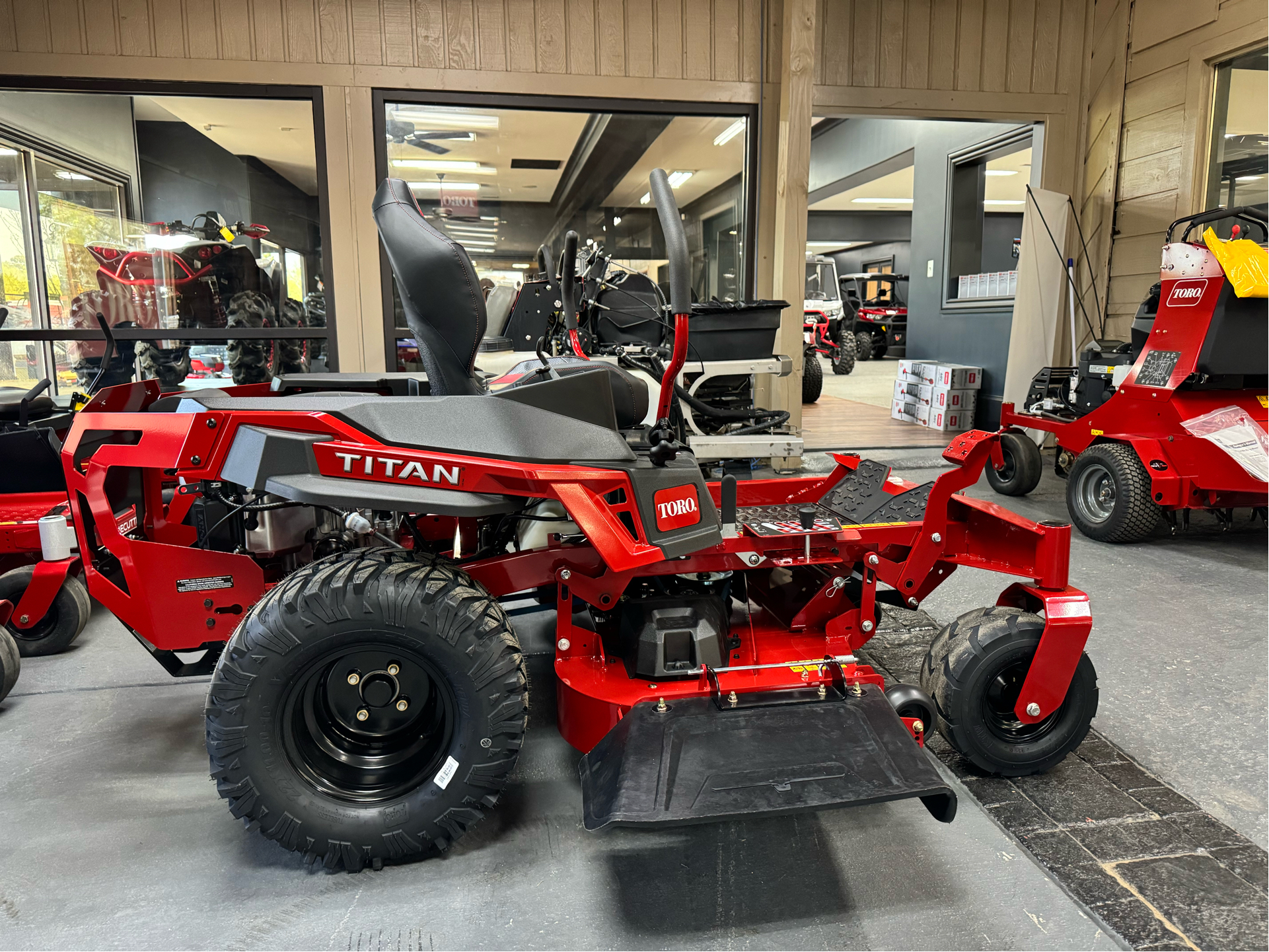 2024 Toro TITAN 54 in. Kohler 26 hp in Iron Station, North Carolina - Photo 4