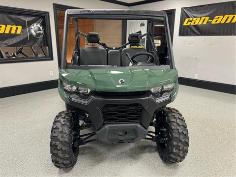 2024 Can-Am Defender DPS HD9 in Iron Station, North Carolina - Photo 6