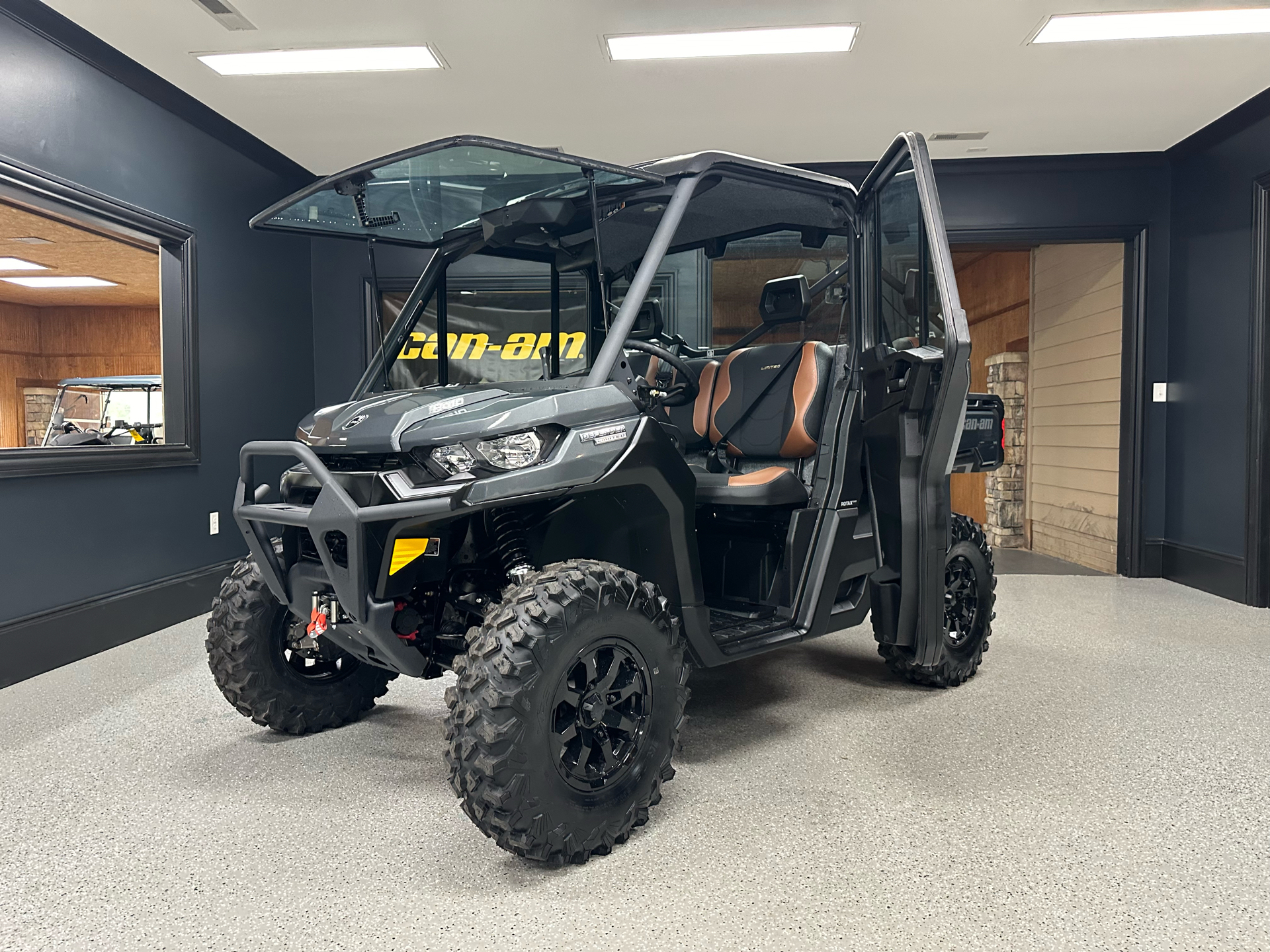 2024 Can-Am Defender Limited HD10 in Iron Station, North Carolina - Photo 1