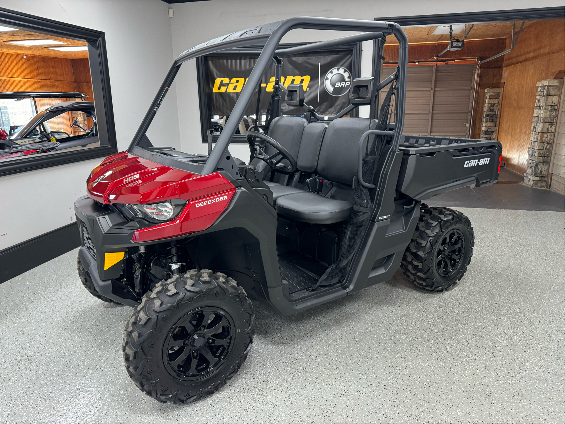 2024 Can-Am Defender DPS HD9 in Iron Station, North Carolina - Photo 1