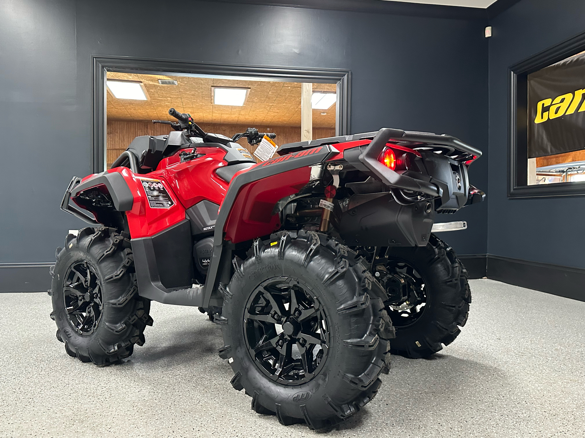 2024 Can-Am Outlander X MR 850 in Iron Station, North Carolina - Photo 3
