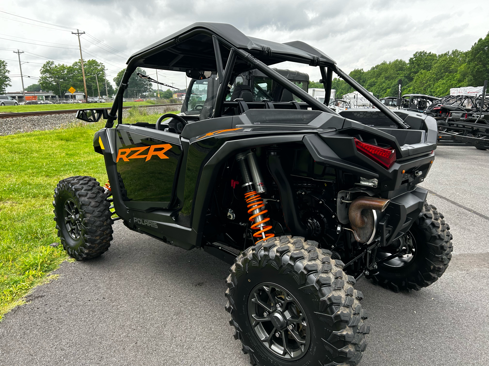 2024 Polaris RZR XP 1000 Premium in Statesville, North Carolina - Photo 6