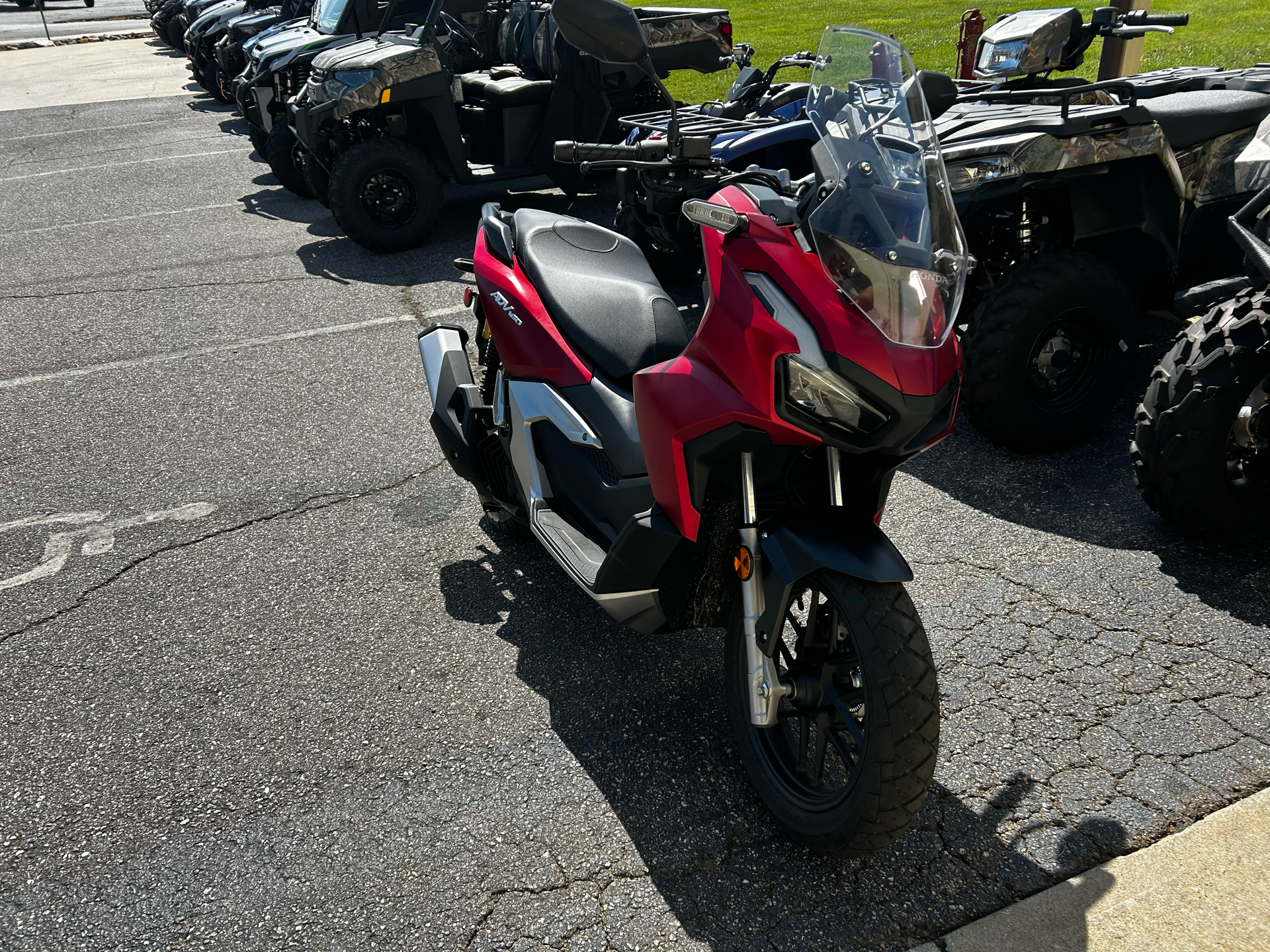 2024 Honda ADV160 in Statesville, North Carolina - Photo 2