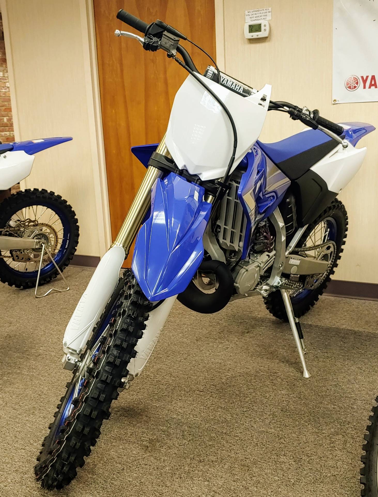 yz250x fuel tank