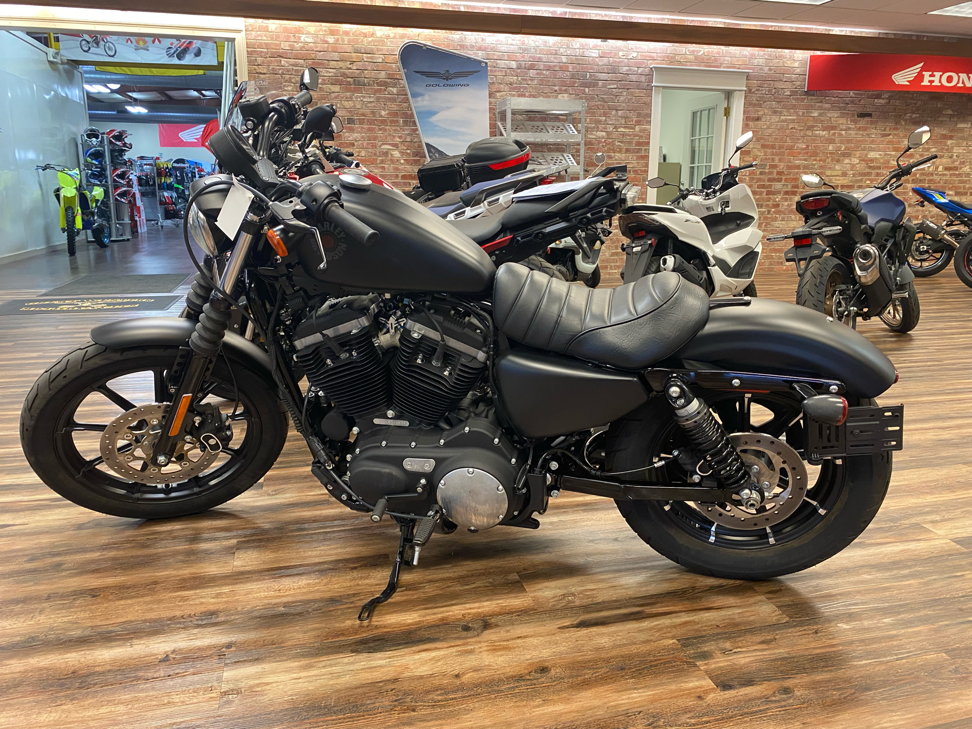 2020 Harley-Davidson Iron 883™ in Statesville, North Carolina - Photo 1