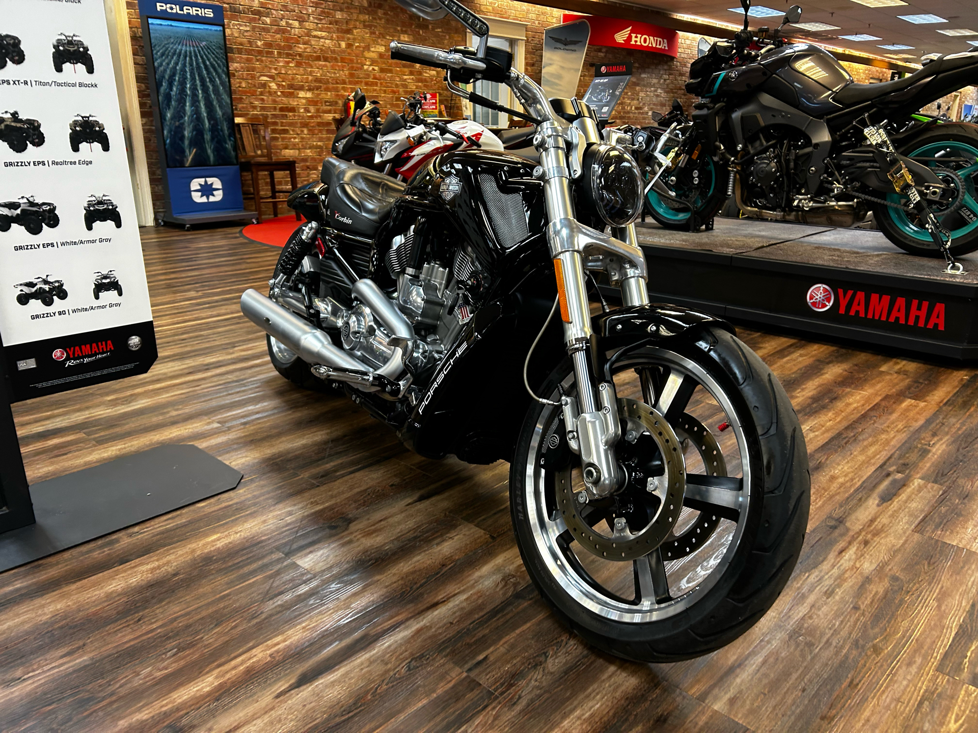 2013 Harley-Davidson V-Rod Muscle® in Statesville, North Carolina - Photo 3