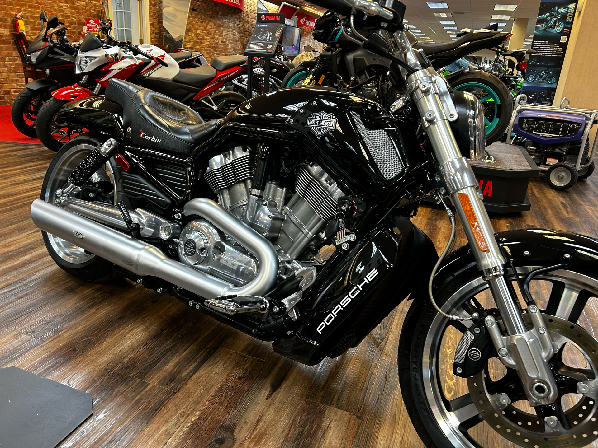 2013 Harley-Davidson V-Rod Muscle® in Statesville, North Carolina - Photo 4