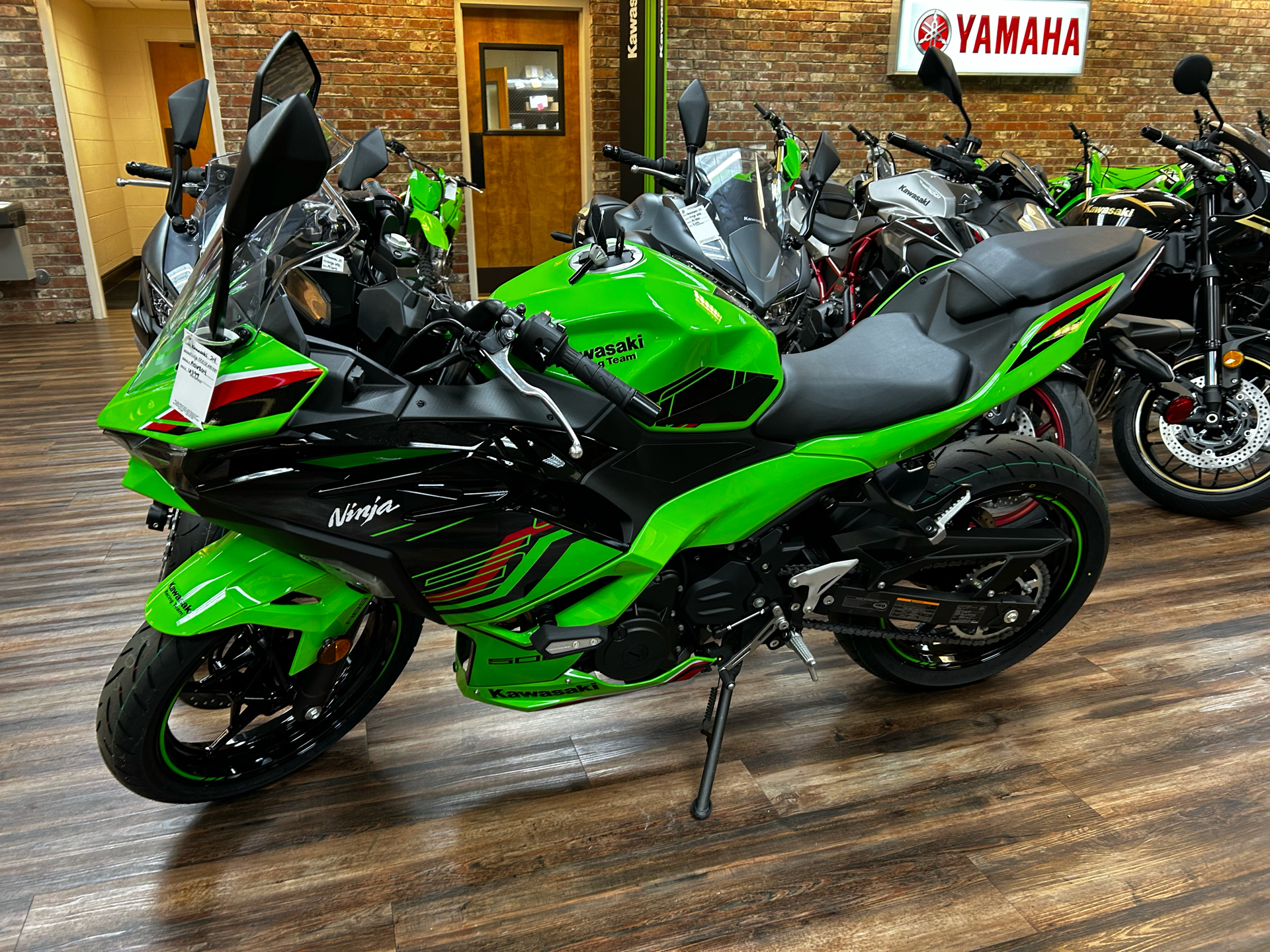 2024 Kawasaki Ninja 500 KRT Edition SE ABS in Statesville, North Carolina - Photo 3