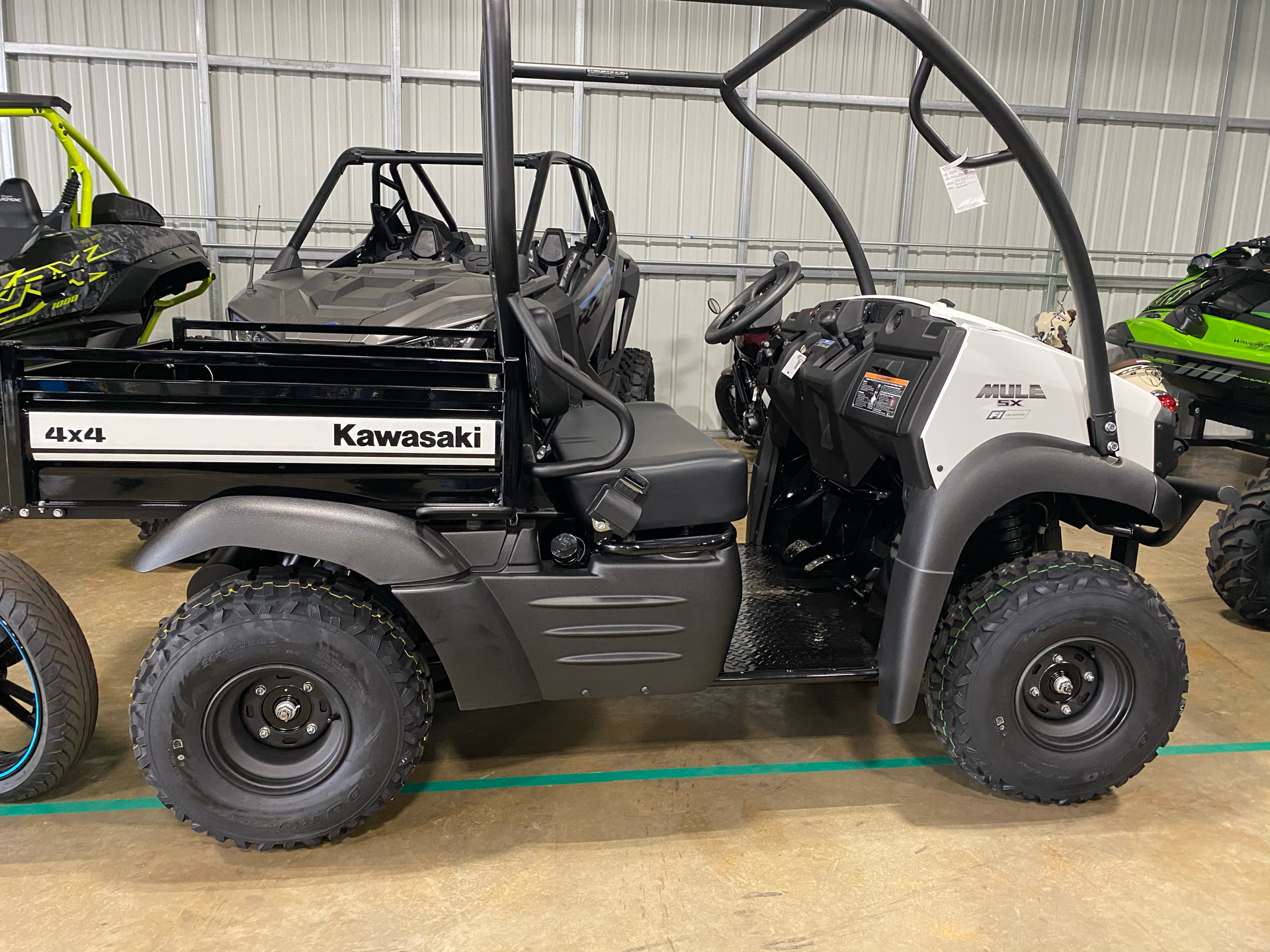 New 2021 Kawasaki Mule SX SE Vehicles in Statesville, NC | Stock Number: 501424 - greatwesternmotorcycles.com