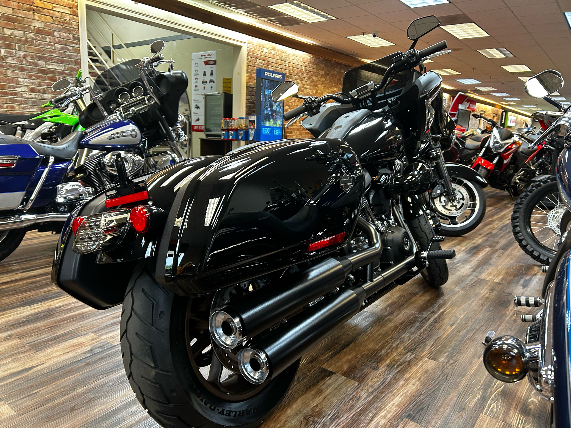 2023 Harley-Davidson Low Rider® ST in Statesville, North Carolina - Photo 4