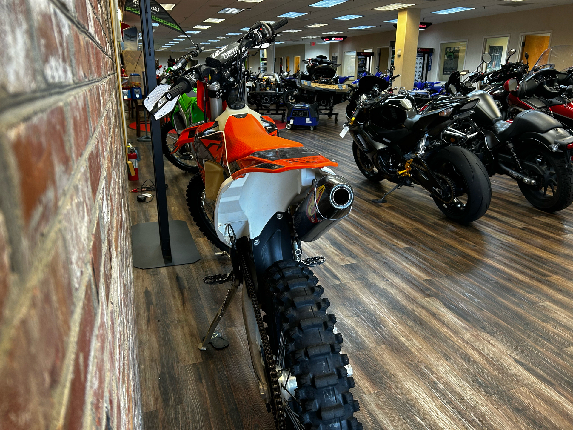 2024 KTM 350 XC-F in Statesville, North Carolina - Photo 4