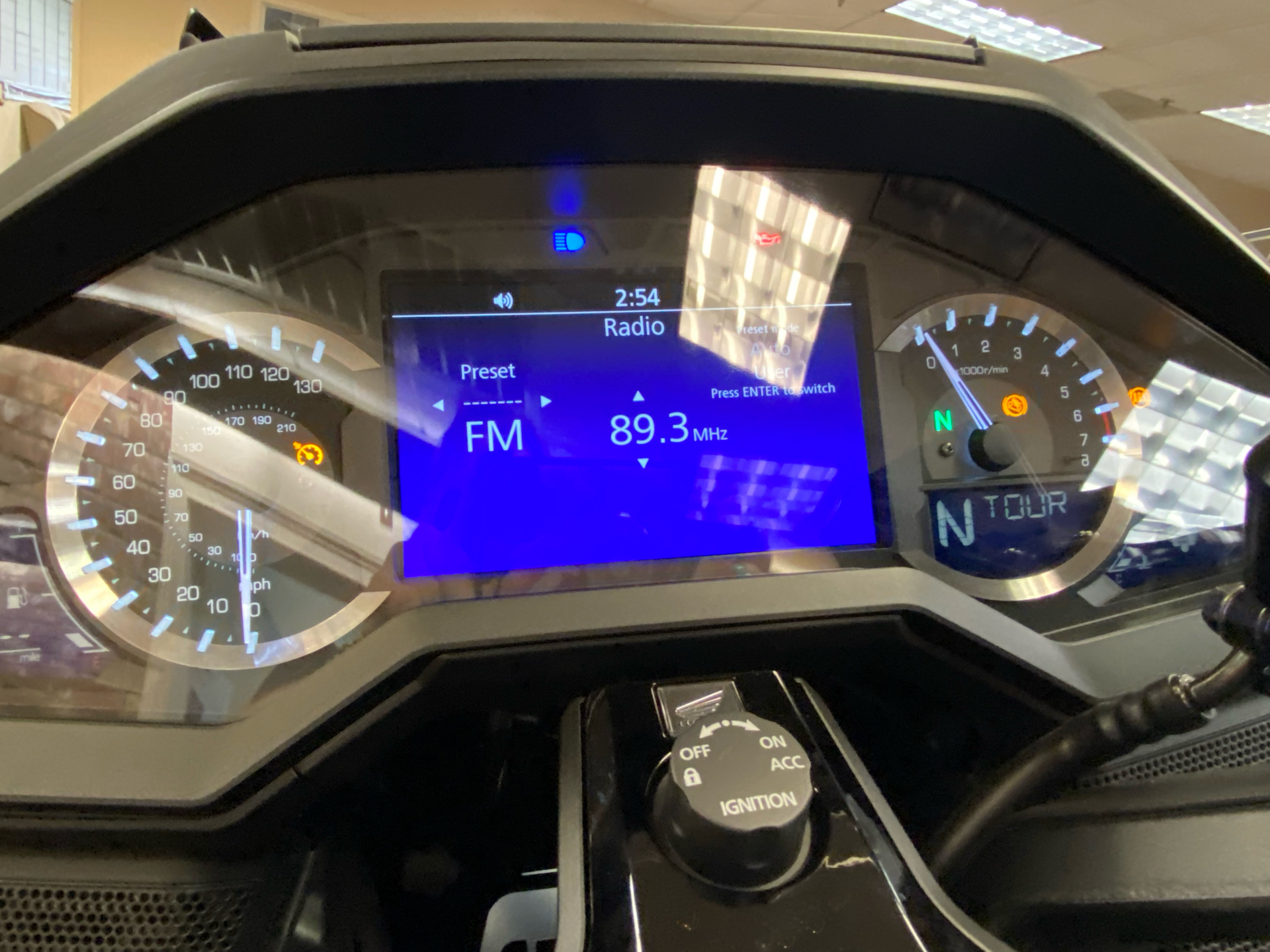 2022 Honda Gold Wing Automatic DCT in Statesville, North Carolina - Photo 9