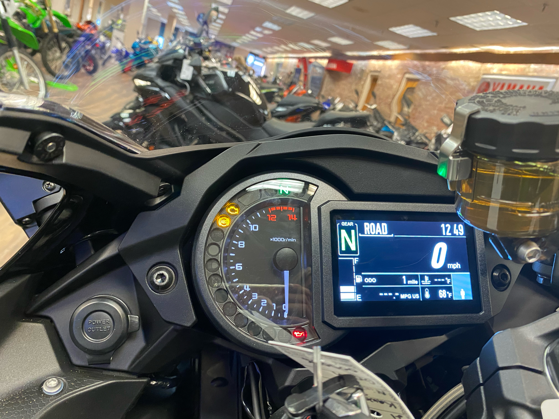2021 Kawasaki Ninja H2 SX SE+ in Statesville, North Carolina - Photo 5
