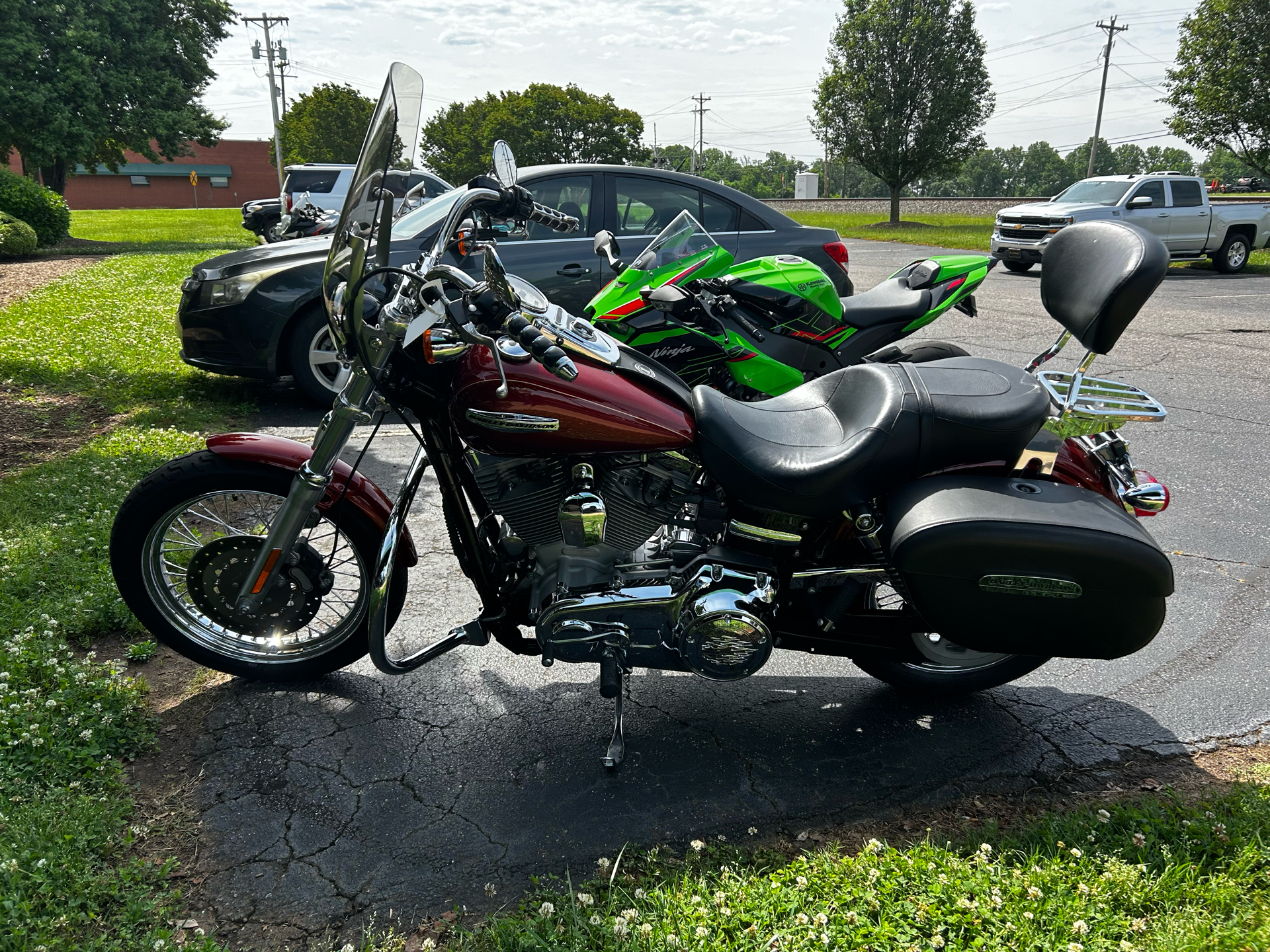 2010 Harley-Davidson Dyna® Super Glide® Custom in Statesville, North Carolina - Photo 6