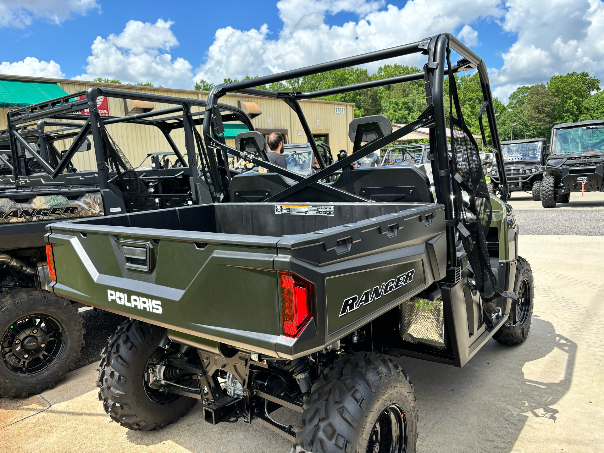 2024 Polaris Ranger 570 Full-Size in Statesville, North Carolina - Photo 4