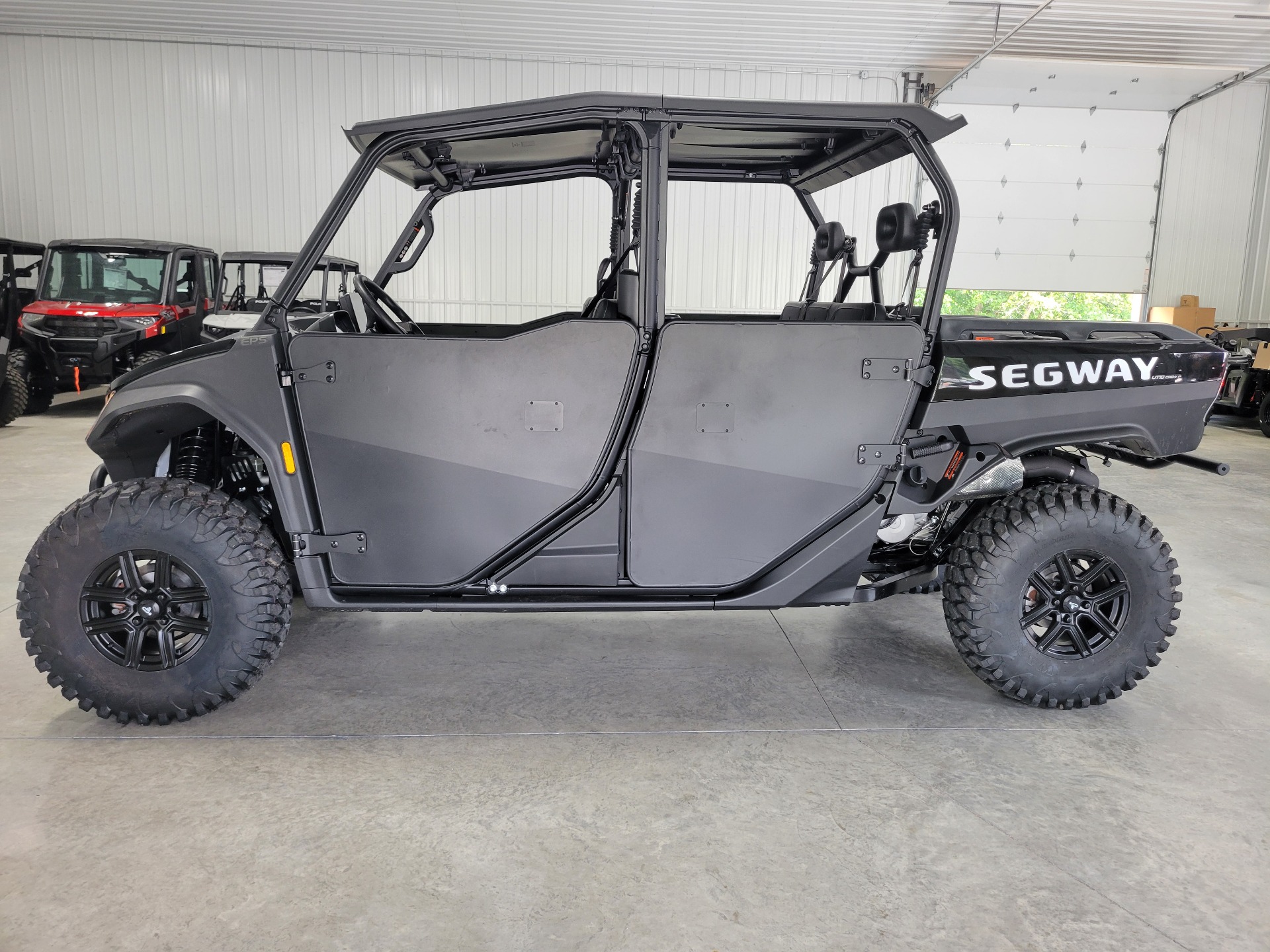 2024 Segway Powersports UT10 P Crew in Marion, North Carolina - Photo 2