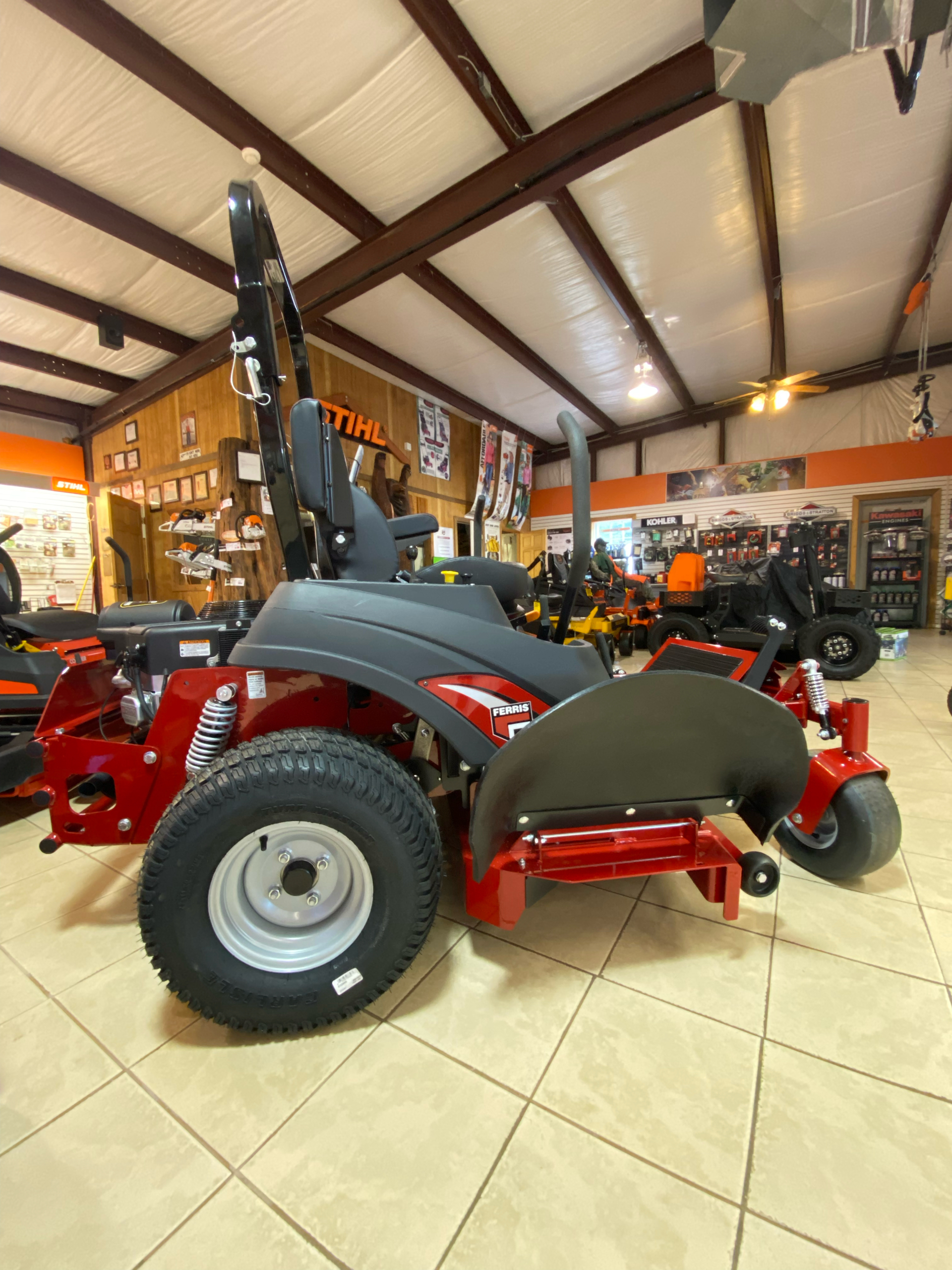 2021 Ferris Industries IS 700Z 52 in. Briggs & Stratton Commercial 27 hp in Marion, North Carolina - Photo 3