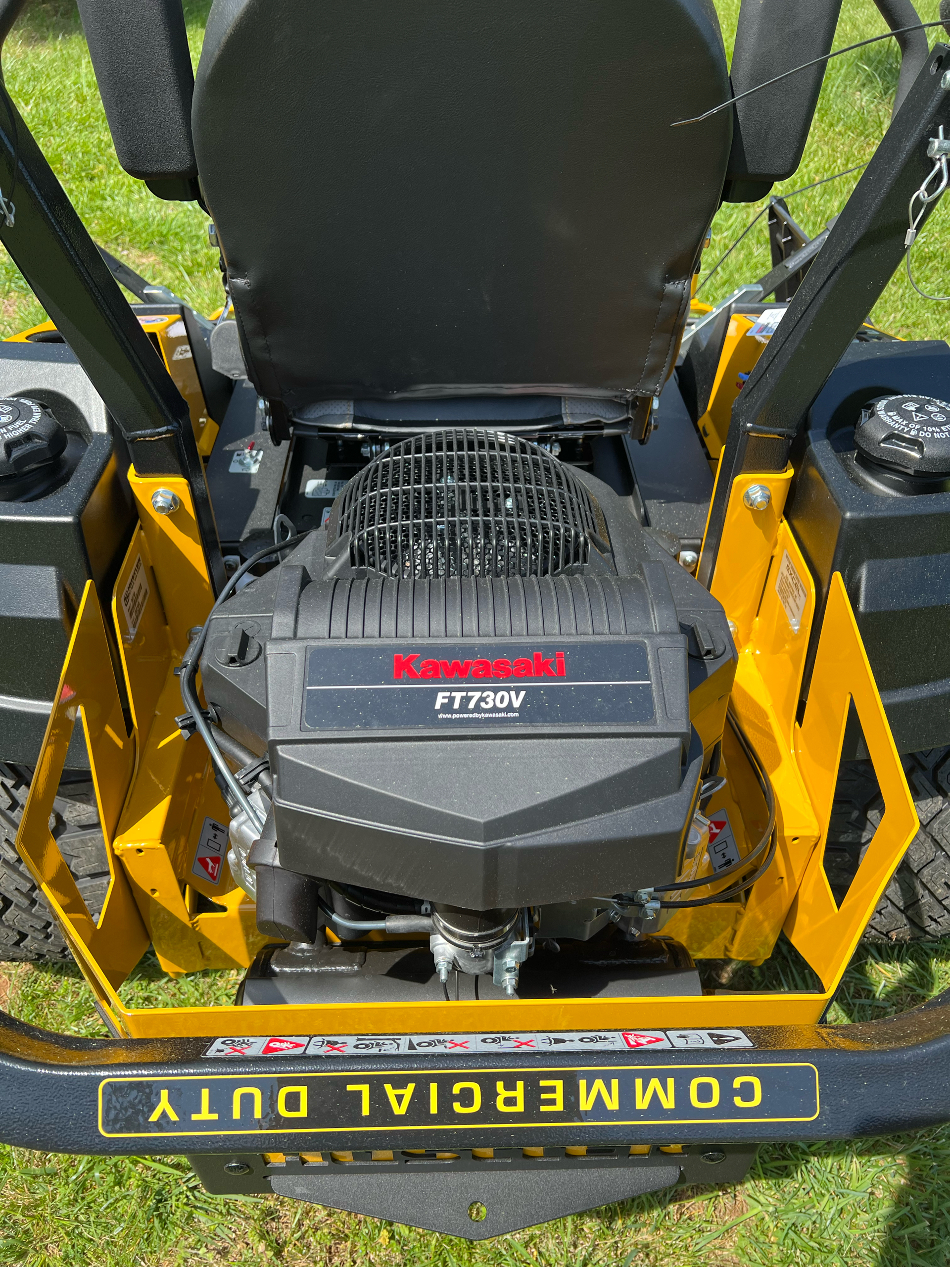 2023 Hustler Turf Equipment FasTrak 60 in. Kawasaki FT730 24 hp in Marion, North Carolina - Photo 5