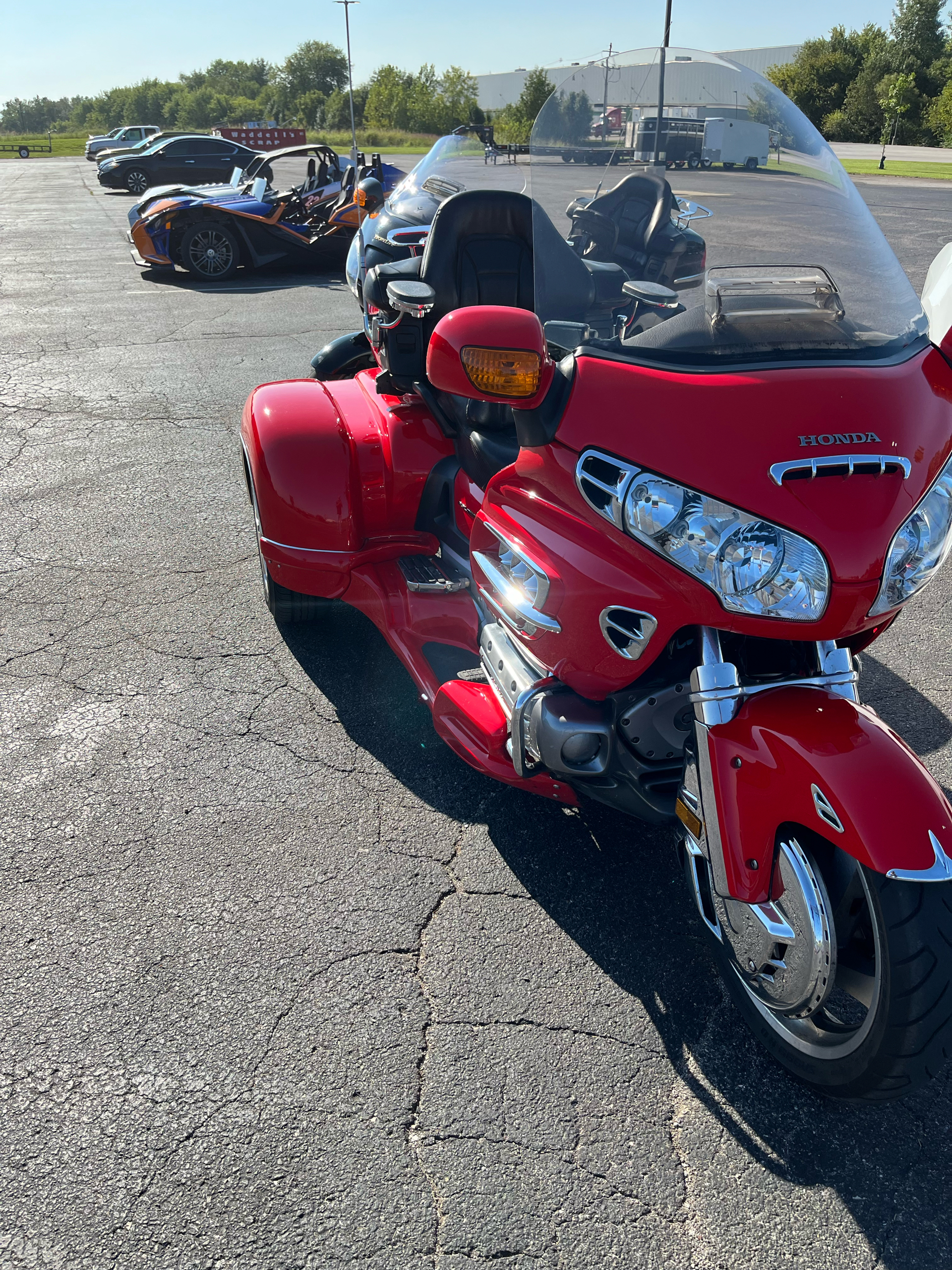 2004 Honda Gold Wing in Elizabethtown, Kentucky - Photo 2