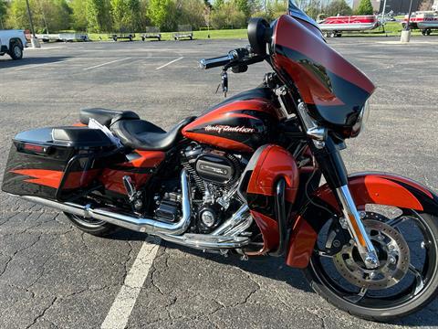 2017 Harley-Davidson CVO™ Street Glide® in Elizabethtown, Kentucky - Photo 1