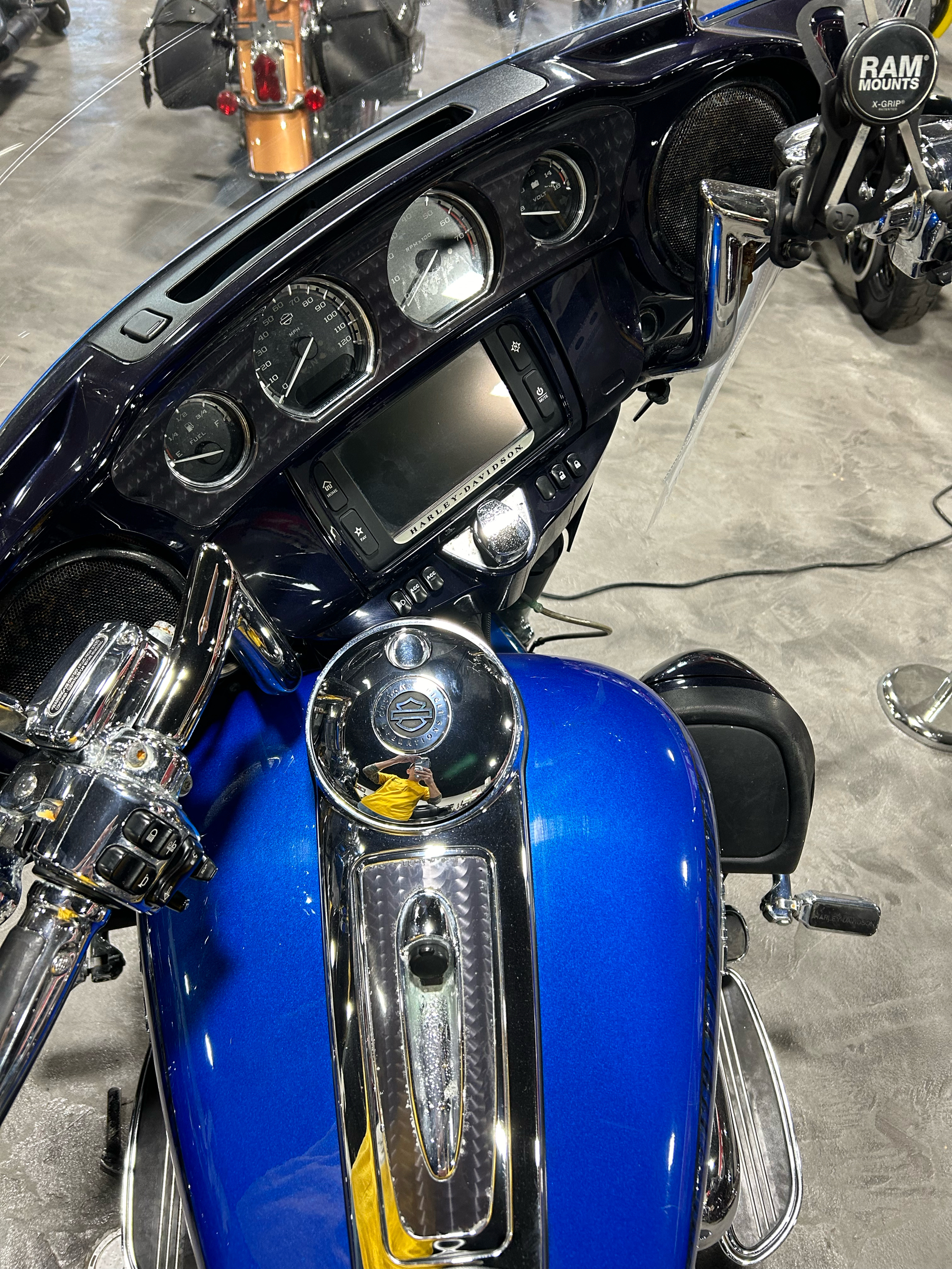 2014 Harley-Davidson CVO™ Limited in Elizabethtown, Kentucky - Photo 4