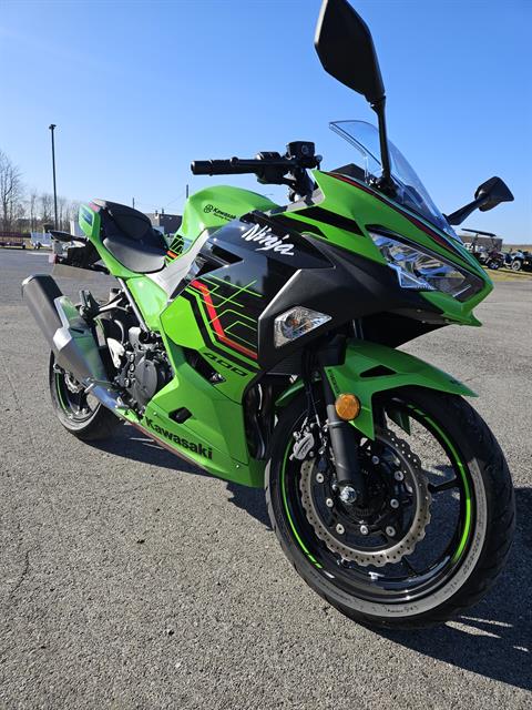 2023 Kawasaki Ninja 400 ABS in Elizabethtown, Kentucky - Photo 3