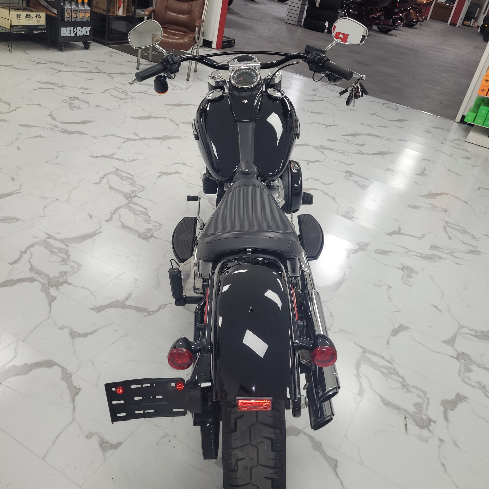 2019 Harley-Davidson Softail Slim® in Elizabethtown, Kentucky - Photo 5