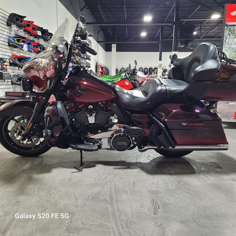2018 Harley-Davidson CVO™ Limited in Elizabethtown, Kentucky - Photo 2