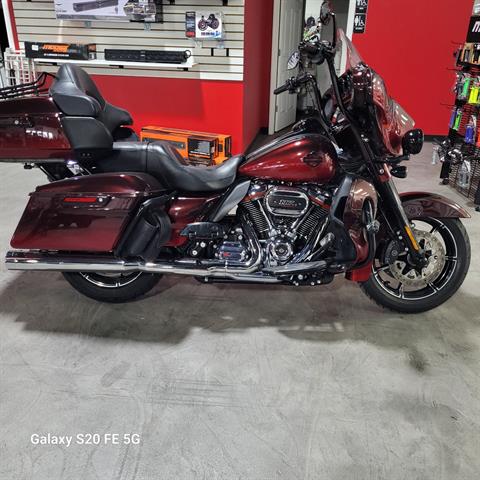 2018 Harley-Davidson CVO™ Limited in Elizabethtown, Kentucky - Photo 7
